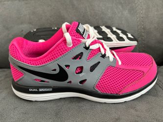 Nike shoes size 4y women 6.5