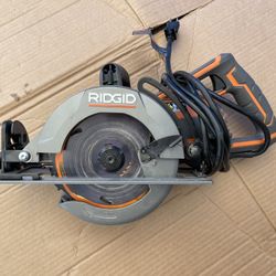 RIDGID THRUCOOL 15 Amp 7-1/4 in. Worm Drive Circular Saw