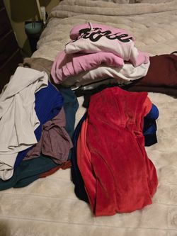 2x Bundle Clothes For Woman 