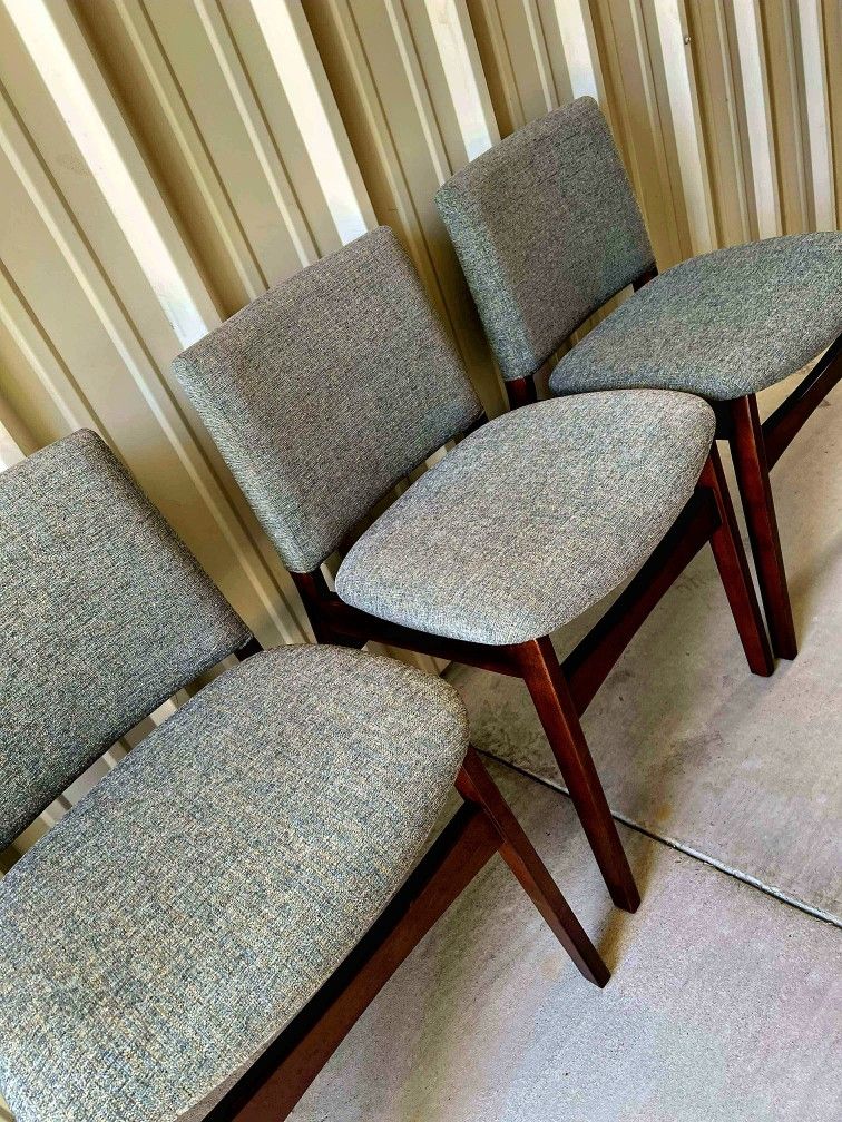 NEW!! 6 Article Nosh Dining Chairs