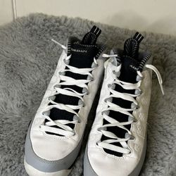 Air Jordan 9