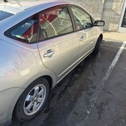 2005 Toyota Prius
