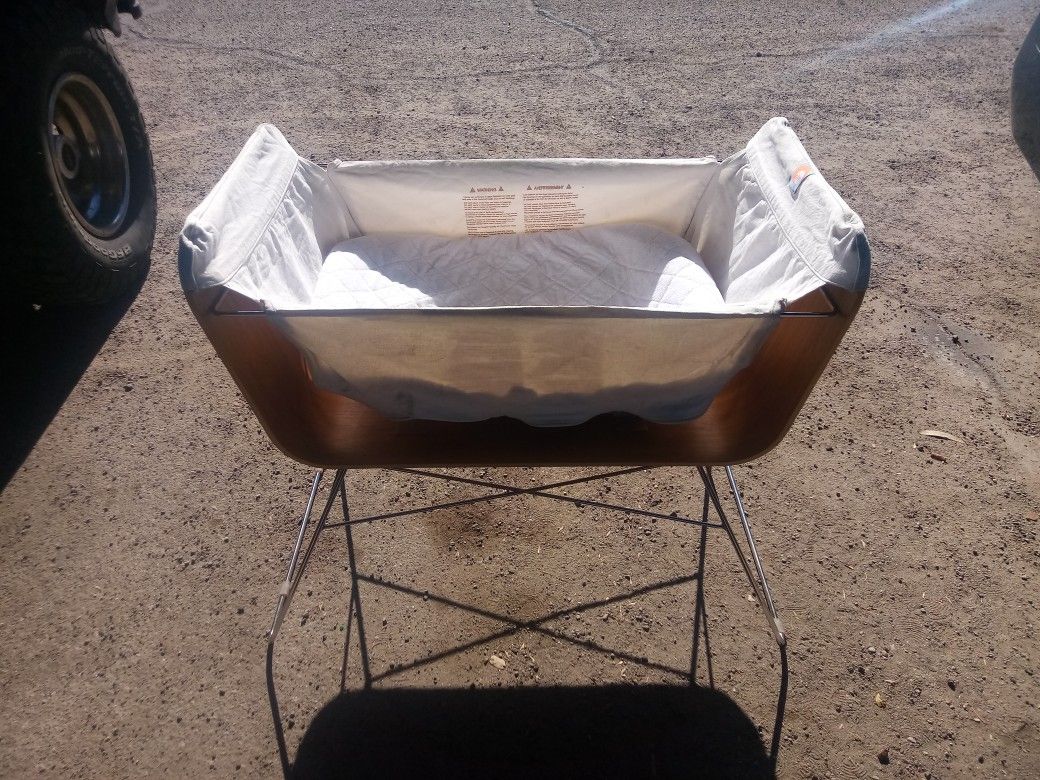 Offi Nest Bassinet
