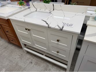Bathroom vanity white with quartz top 42”