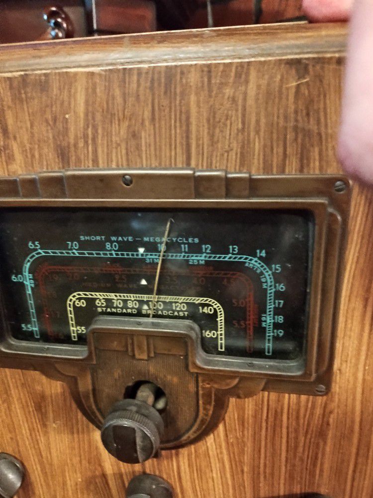 Antique Radio 