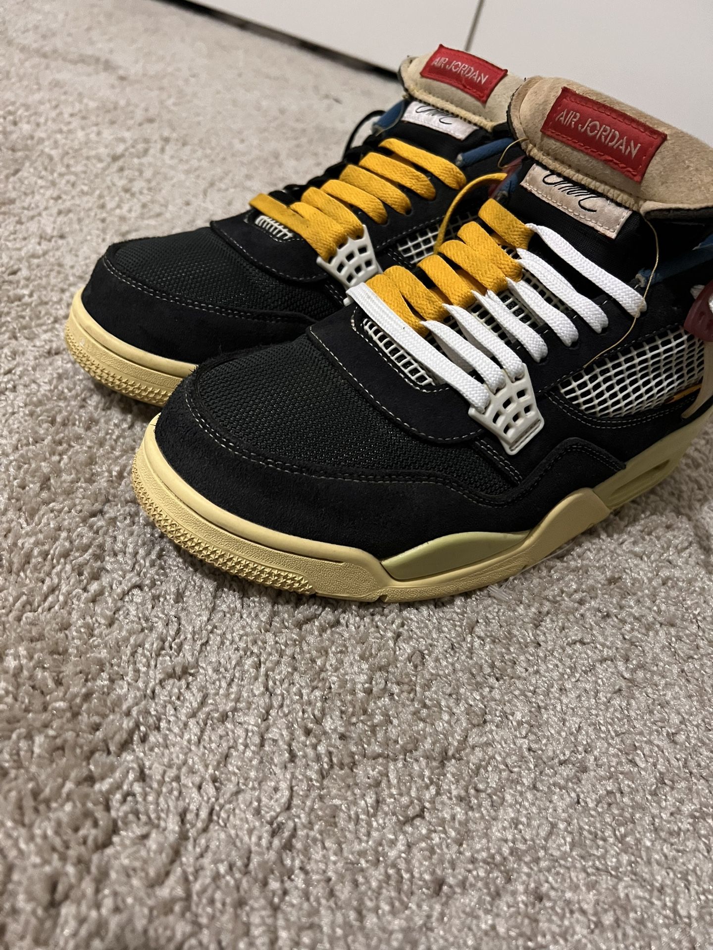 Jordan 4 Retro Union Off Noir DC9533-001 Size US10/5
