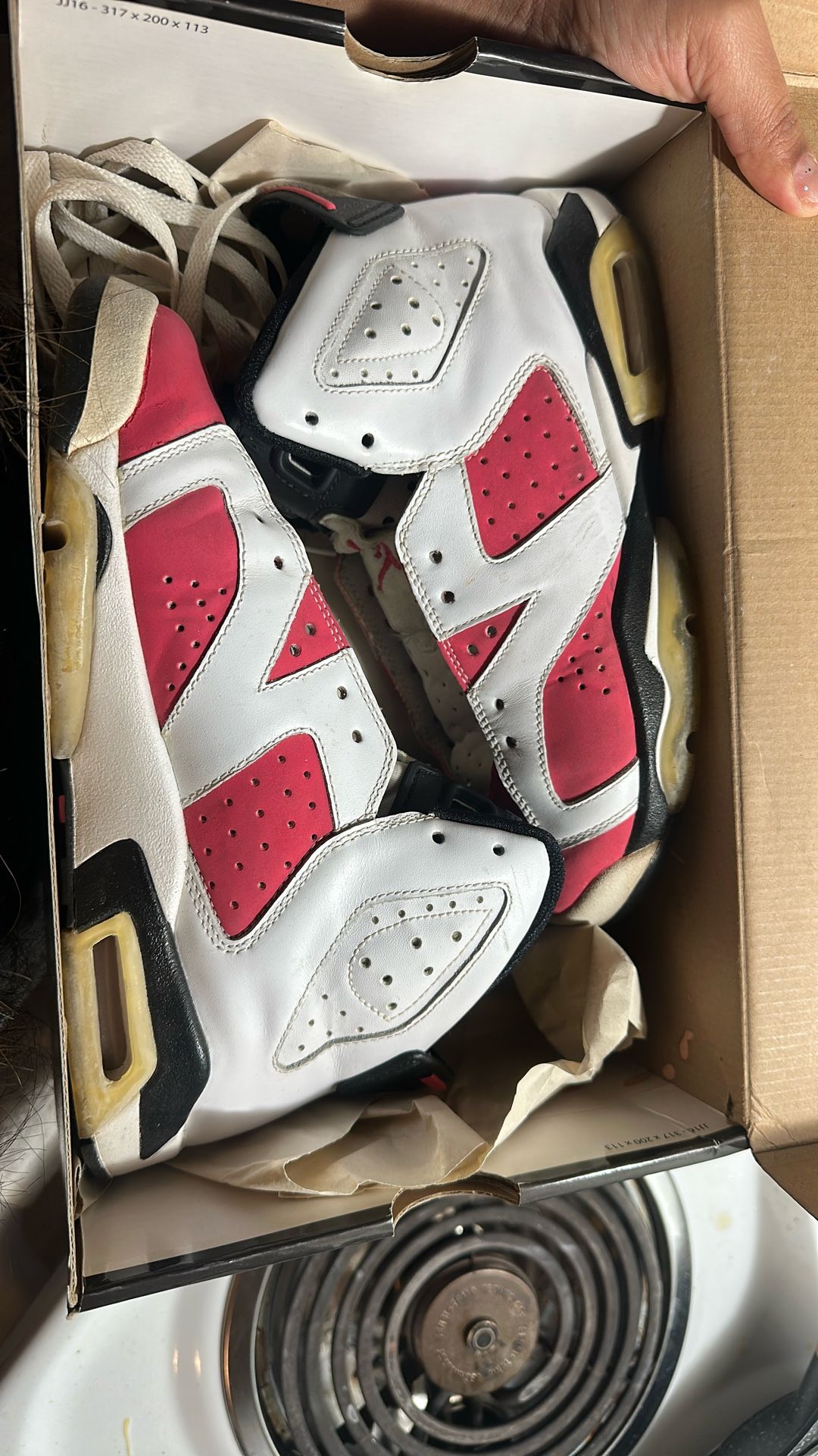 Air Jordan 6 Retro GS – White/Coral Rose/Black – Size 5.5Y – Like New