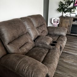 Brown Recliner Couches $1000
