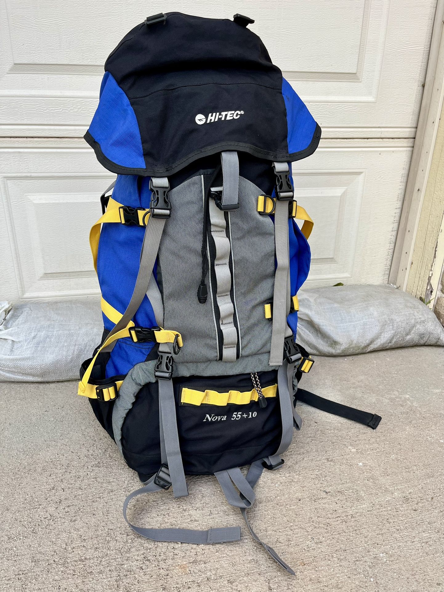 Hi-tec Nova 55+10 Hiking Backpack