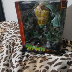 McFarlane Toys Spawn Overtkill Megafig Action Figure