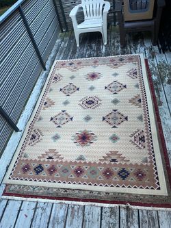 Living room carpet/rug