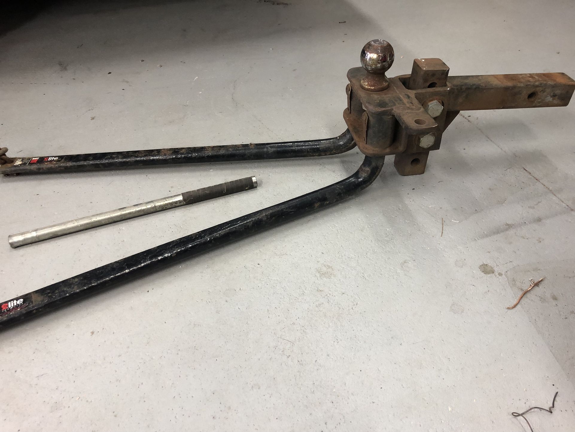 Weight Distribution Hitch