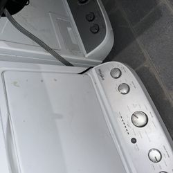 Whirlpool Washer && Dryer Set