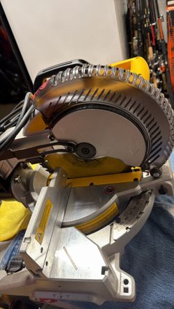 Dewalt miter saw DWS713