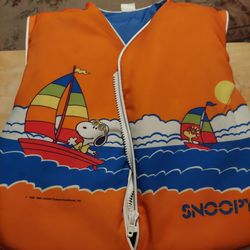 Vintage 1965 Snoopy Peanuts Life Preserver