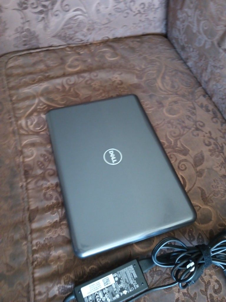 Touchscreen Laptop Dell Latitude 3380-core i3-8gb Ram-128gb HD SSD Solid
