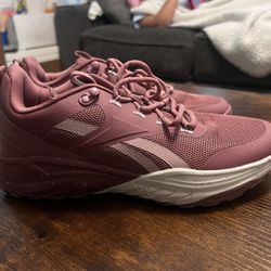 Reebok Women Size  8
