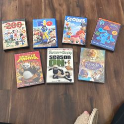 7 DVDs - Variety Of Family Movies - Non-Disney