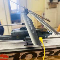 Remote control helicopter