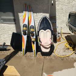 Obrien  Water Skies  And Knee  Board