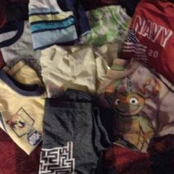 Ton Of Toddler Clothes 
