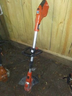Black and Decker 24 Volt Weed eater