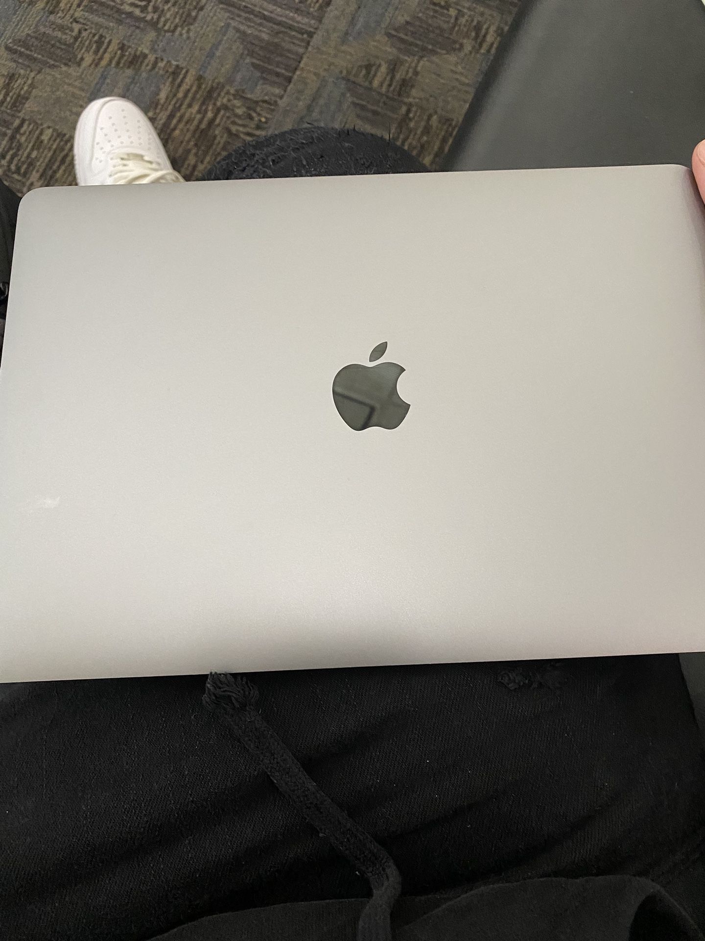 MacBook Pro 13 2017 Model