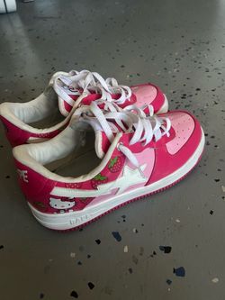 BAPE STA Hello Kitty Pink Shoes Size 6.5 Men’s