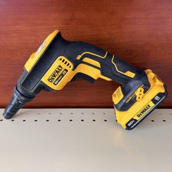 DEWALT DCF622  SCREWGUN