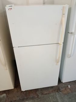 Kenmore refrigerator apartment size