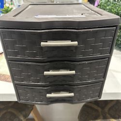  Sterilite 3 Drawer Storage  $10