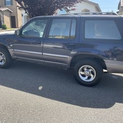 1999 Mercury Mountaineer