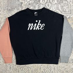 Nike Sweatshirt Women’s Size M Colorblock Embroidered Logo Crewneck CJ6278-010