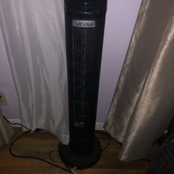 Like New Suvelline 42” Tower Fan With Remote Control 