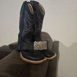 Girls Youth Size 2D Black Leather Cowgirl Boots with Western Belt