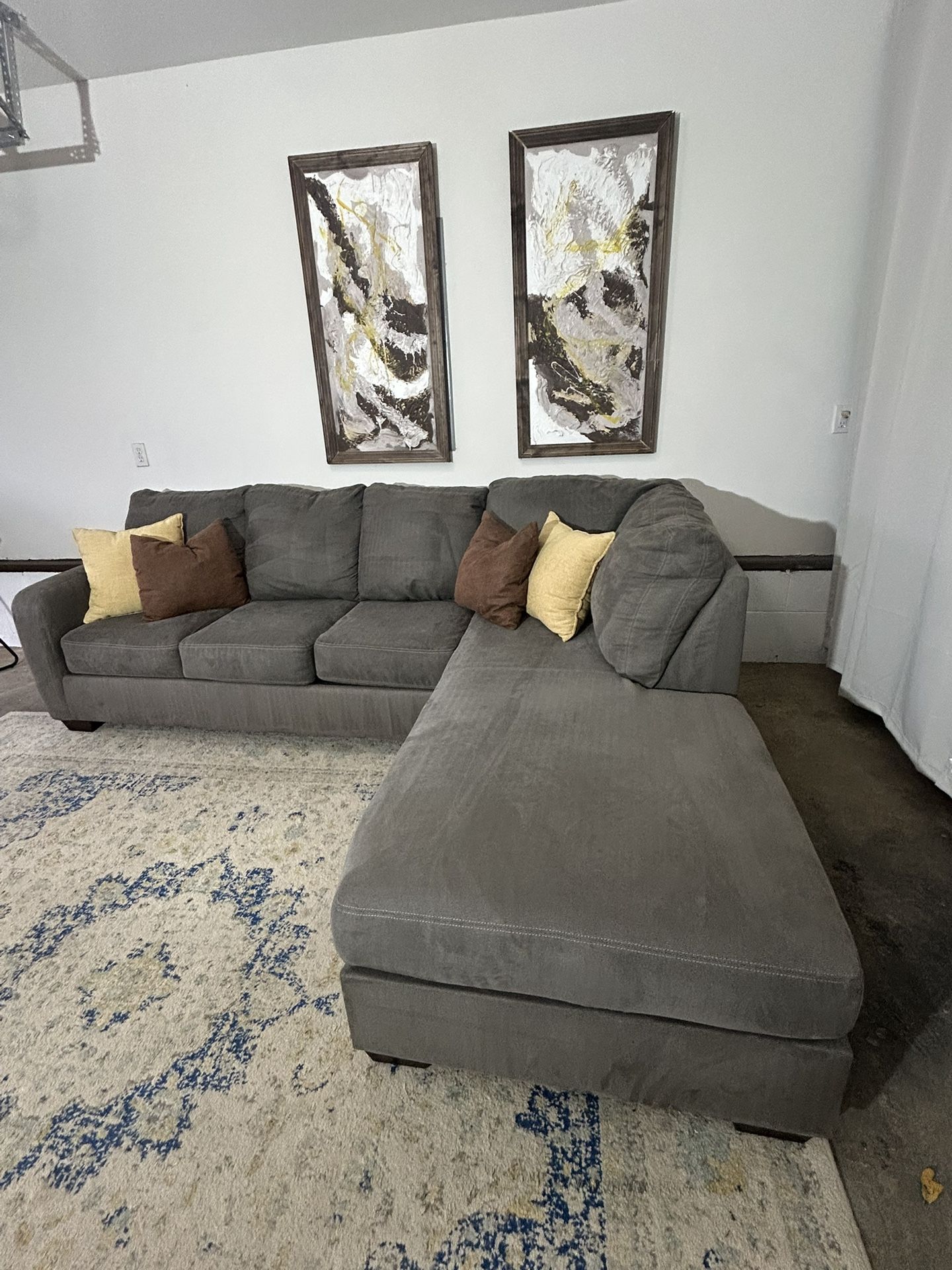 Gray Ashley F sectional L shape couch 🛻Delivery Available🛻