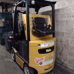 Forklift