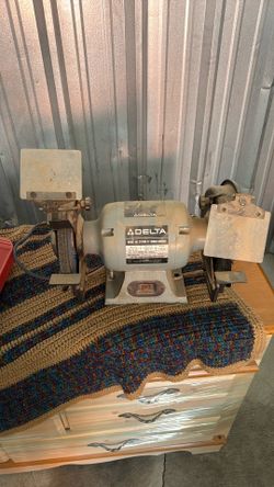 Delta 8” Bench Grinder