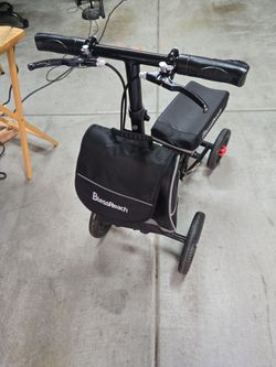 Bless reach knee scooter