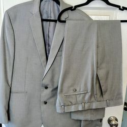 KENNETH COLE SUIT