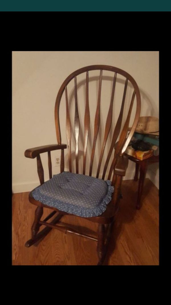 Vintage Virginia House Rocking Chair Antiques In Fresno Ca Offerup