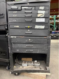 TOOL BOX FULL OF DIFFERENT TOOLS