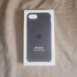 Apple iPhone SE Silicone Case Midnight Color 