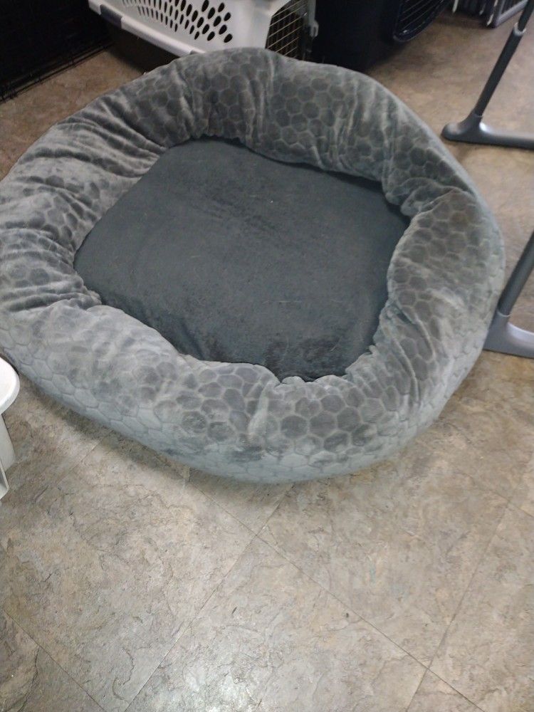 Lrg Dog Bed