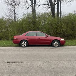 2 HONDA ACCORD FOR SALE 2002 ….RED 1799.00
