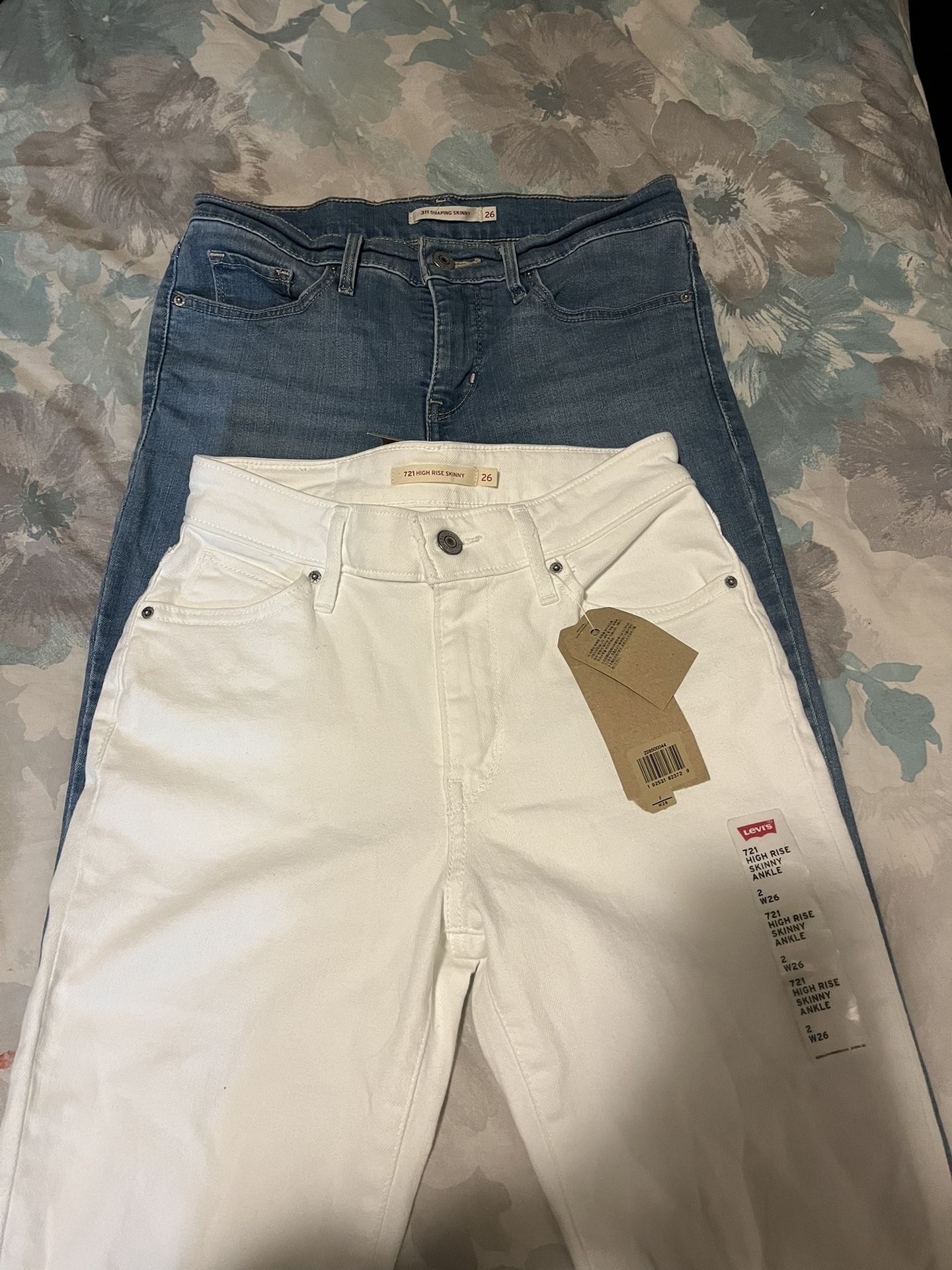 Levi Jeans Size 26