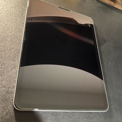 iPad Air  Space Gray 10.5 in perfect condition (4th gen, 64gb)