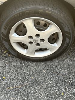 Toyota Corolla Hub Cabs 15 Inch