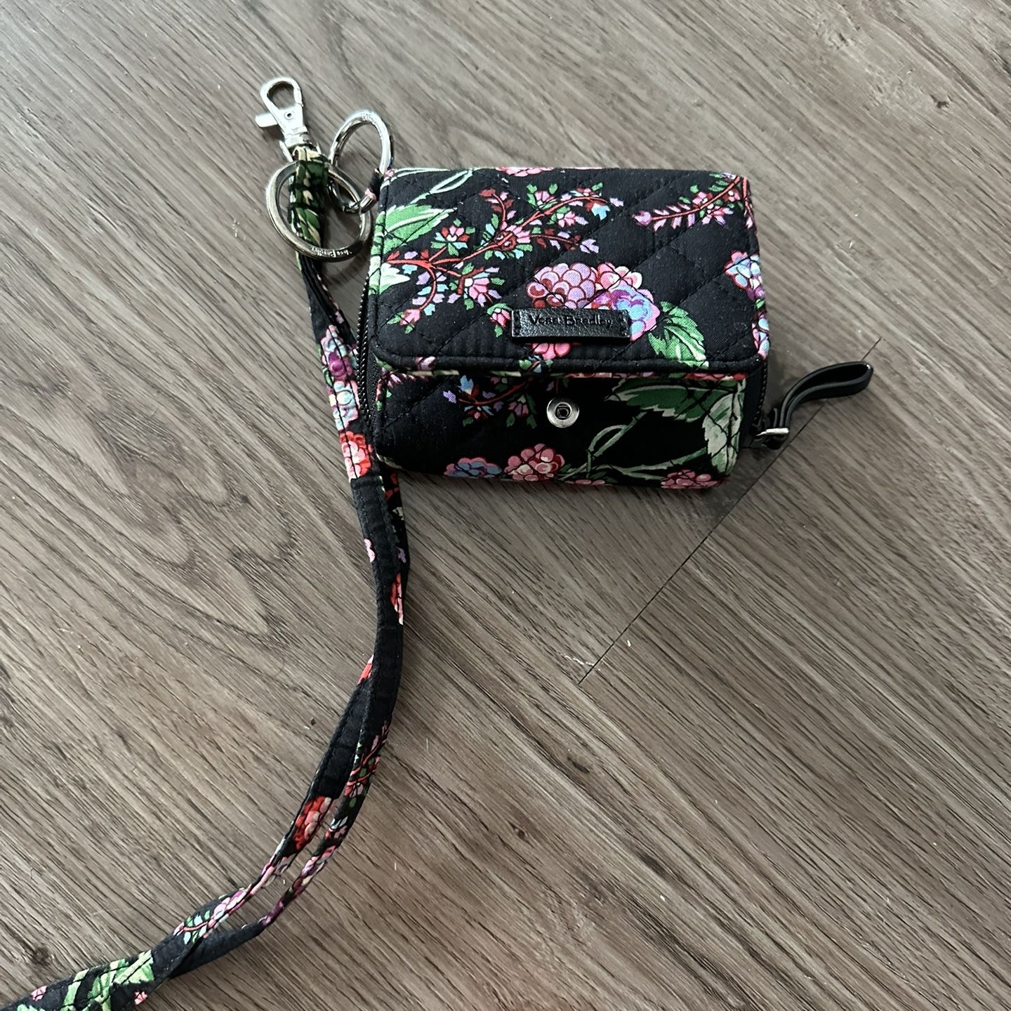 Vera Bradley Wallet and id for Sale in San Antonio, TX - OfferUp