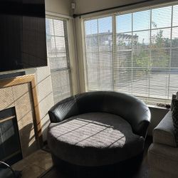 Large Spinning Chair Couch And Large Ottoman 